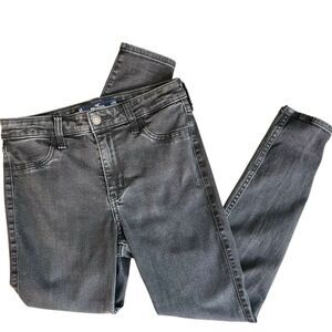 Hollister high rise jean legging black wash size 4 short W27short